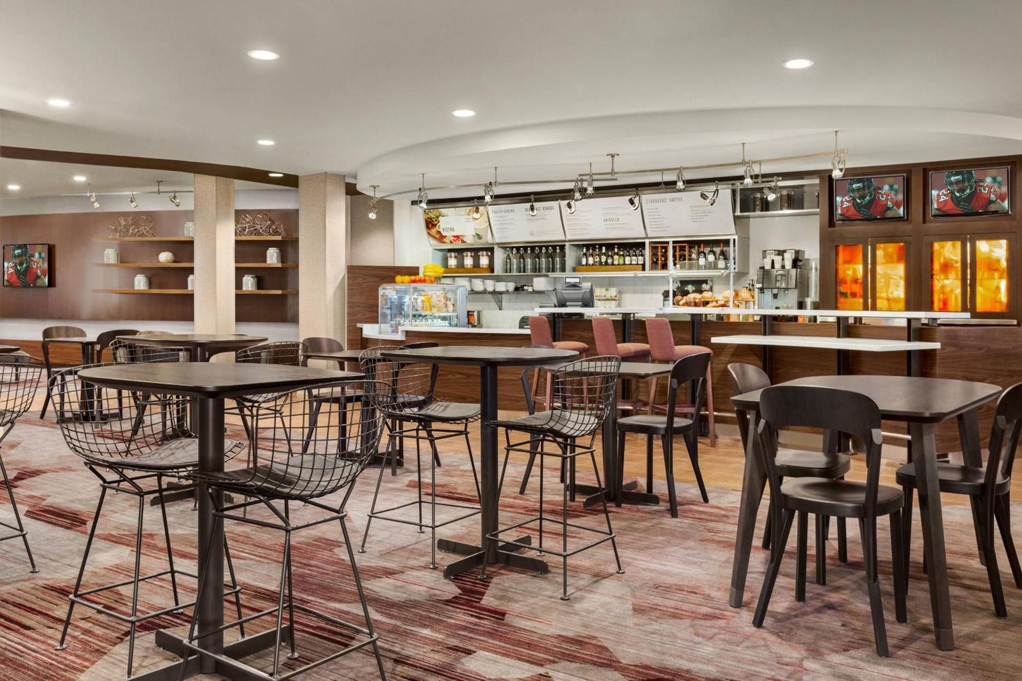 Courtyard By Marriott Sacramento Folsom Hotel Екстериор снимка