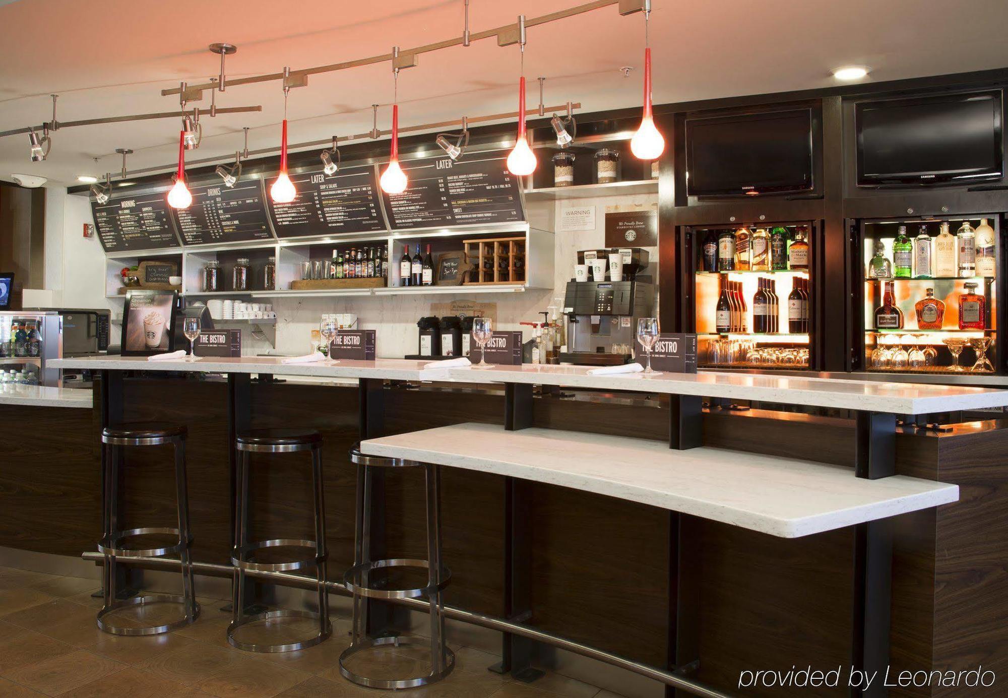 Courtyard By Marriott Sacramento Folsom Hotel Екстериор снимка